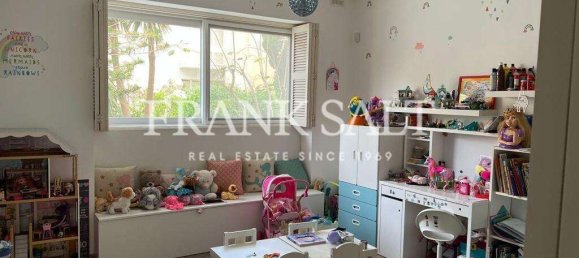 4 bedrooms Villa in Balzan, Malta No. 10218 17