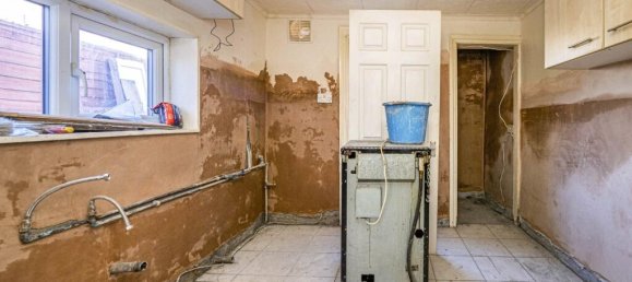 Casa de 2 dormitorios en Kingston upon Hull, United Kingdom No. 2152 4