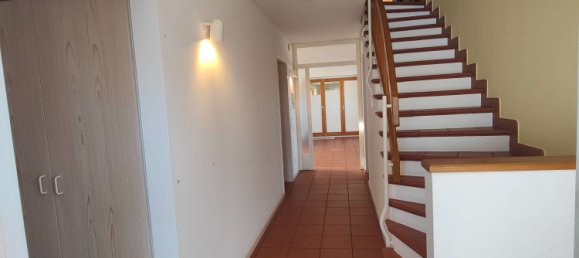5 bedrooms Townhouse in Coburg, Germany No. 127990 2