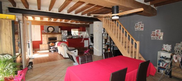 3 bedrooms House in Le Controis-en-Sologne, France No. 82389 3