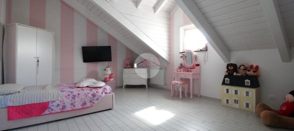 4 rooms Villa in Brandizzo, Italy No. 19976 17