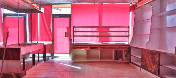 2 chambres Appartement à Troyes, France No. 83559 12