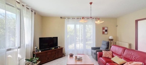 4 غرف نوم منزل في Saint-Mesmin, France رقم 252048 6