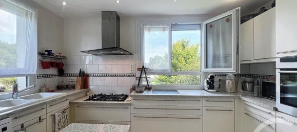 4 غرف نوم منزل في Saint-Mesmin, France رقم 252048 9