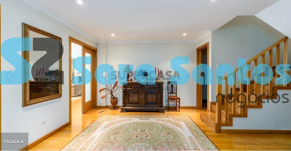 Apartamento T5 em Vila Nova de Gaia, Portugal N.º 130935