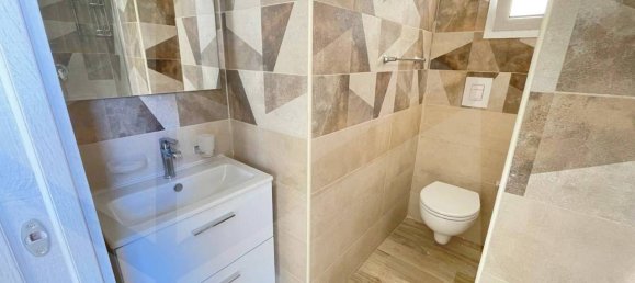 2 rooms Apartment in Bari, Italy No. 33865 27