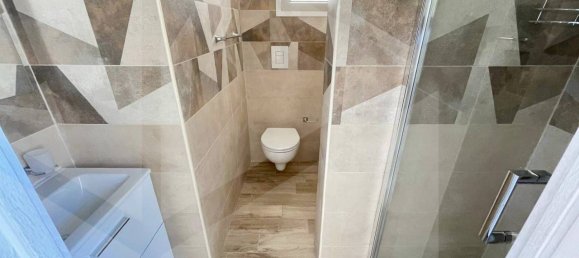 2 rooms Apartment in Bari, Italy No. 33865 23