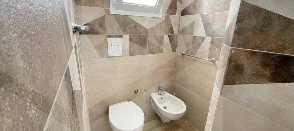 2 rooms Apartment in Bari, Italy No. 33865 18