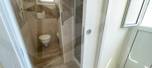 2 rooms Apartment in Bari, Italy No. 33865 12