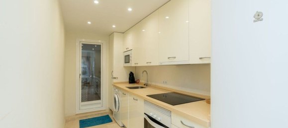 2 chambres Appartement à Marbella, Spain No. 175371 8