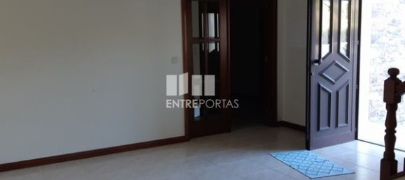 4 bedrooms House in Vila Nova de Cerveira, Portugal No. 88790 8