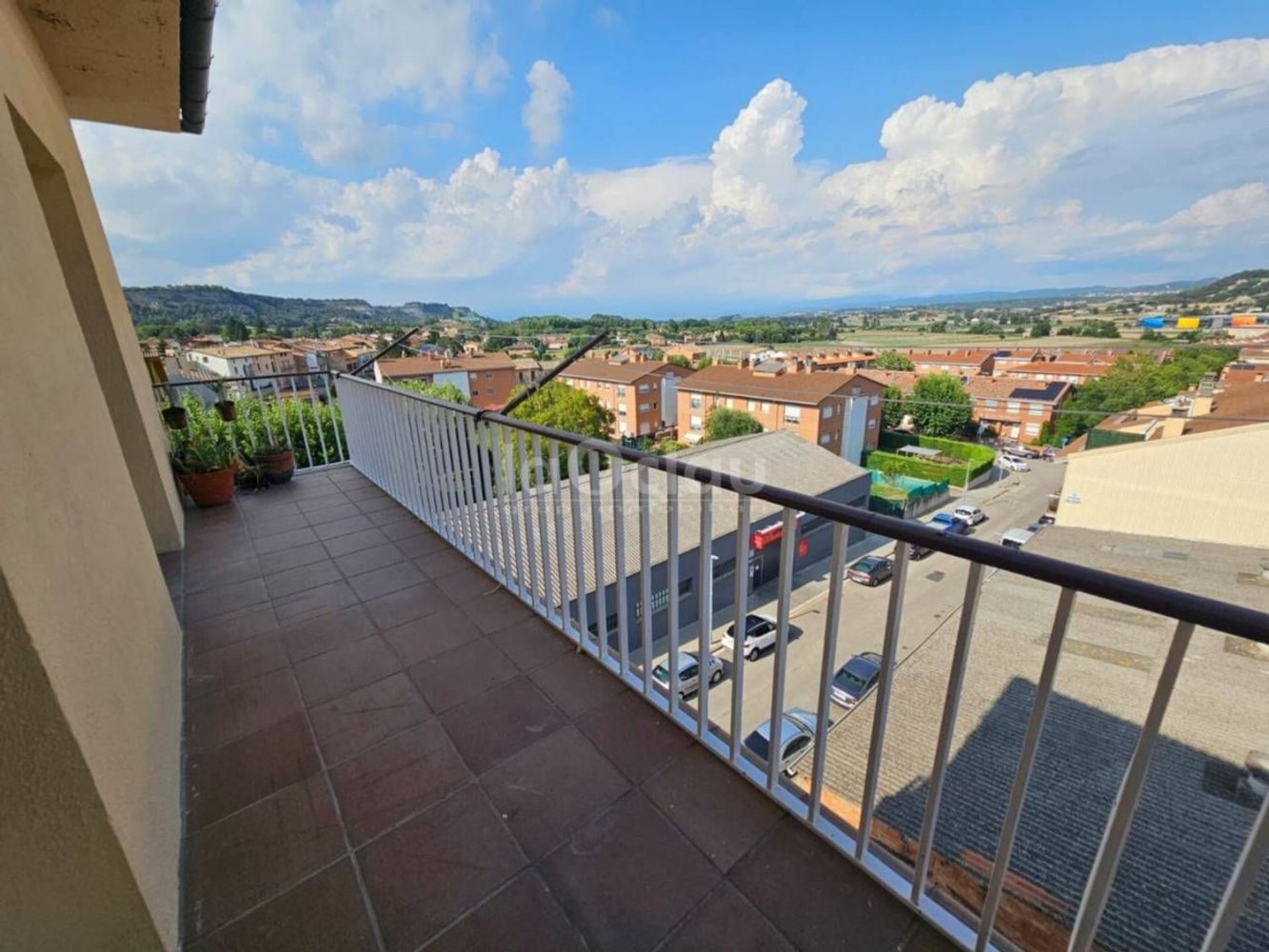 3 Schlafzimmer Wohnung in Tona, Spain, Nr. 170855