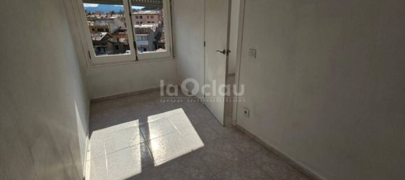3 Schlafzimmer Wohnung in Tona, Spain, Nr. 170855 7