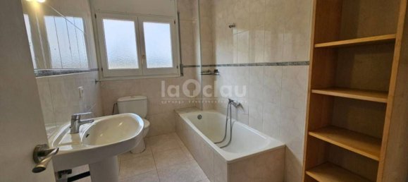 3 Schlafzimmer Wohnung in Tona, Spain, Nr. 170855 13