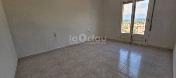 3 Schlafzimmer Wohnung in Tona, Spain, Nr. 170855 12