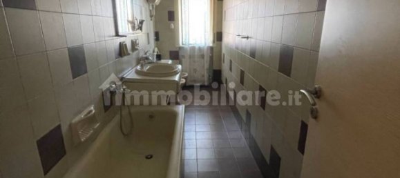 1 bedroom Apartment in Rome, Italy No. 265289 5