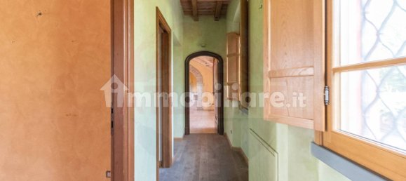 Дом с 8 спальнями в Кьяри, Италия № 121602 16