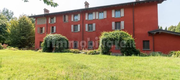 Дом с 8 спальнями в Кьяри, Италия № 121602 49