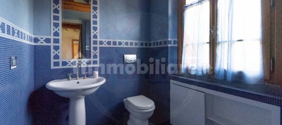 Дом с 8 спальнями в Кьяри, Италия № 121602 25