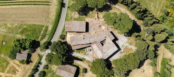 11 bedrooms House in Asciano, Italy No. 57062 6