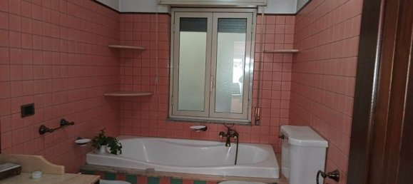 7 bedrooms House in Leonforte, Italy No. 155991 13