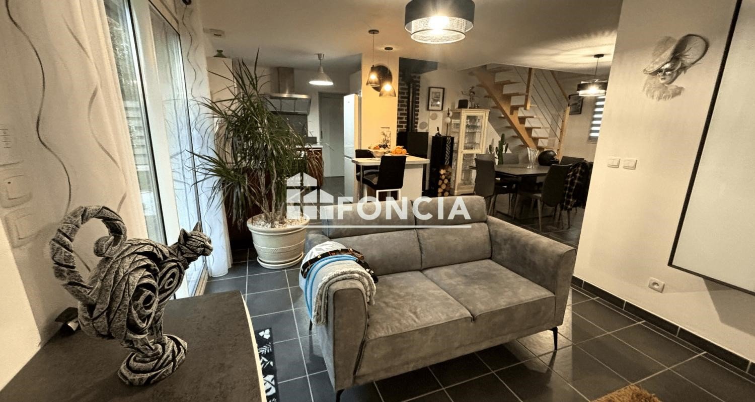 3 bedrooms Villa in Le Boulay, France No. 161050