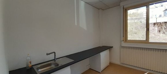 242m² Office in Tulle, France No. 312661 11