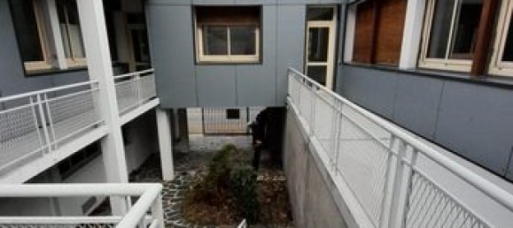 242m² Office in Tulle, France No. 312661 4