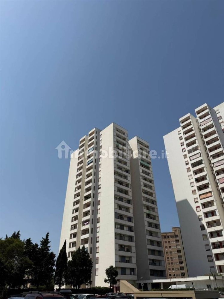 3 bedrooms Apartment in Taranto, Italy No. 342299