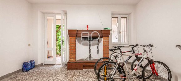 4 Schlafzimmer Haus in San Felice del Benaco, Italy, Nr. 78690 24