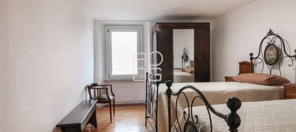 4 Schlafzimmer Haus in San Felice del Benaco, Italy, Nr. 78690 7