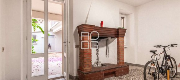 4 Schlafzimmer Haus in San Felice del Benaco, Italy, Nr. 78690 23