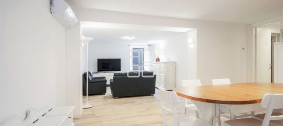 4 Schlafzimmer Haus in San Felice del Benaco, Italy, Nr. 78690 18