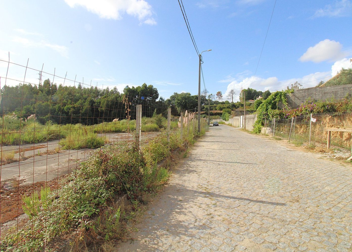  Land in Gondomar, Portugal No. 310517