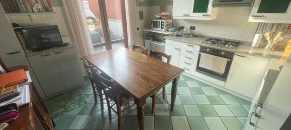 3 bedrooms Villa in Villa Cortese, Italy No. 8985 12