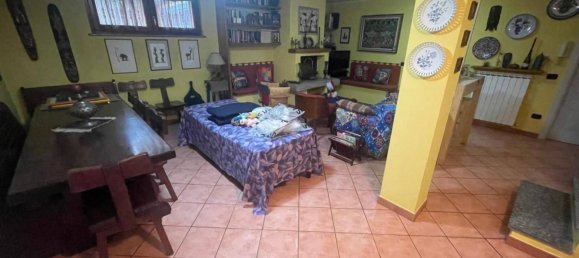 3 bedrooms Villa in Villa Cortese, Italy No. 8985 25