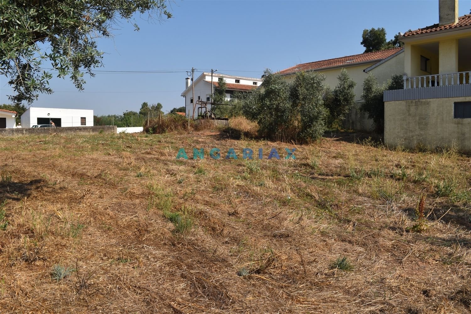  Land in Aguda, Portugal No. 243156