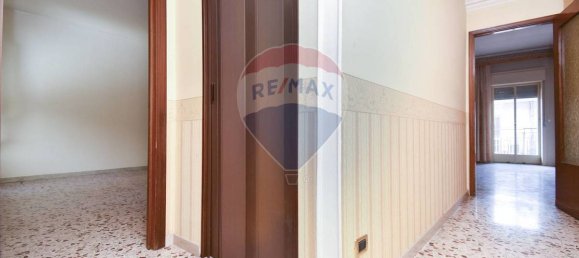 3 Schlafzimmer Wohnung in Paterno, Italy, Nr. 296168 16