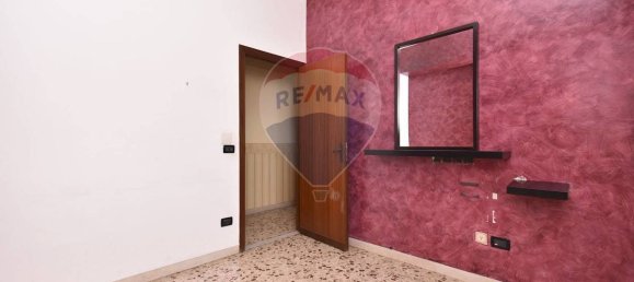 3 Schlafzimmer Wohnung in Paterno, Italy, Nr. 296168 15