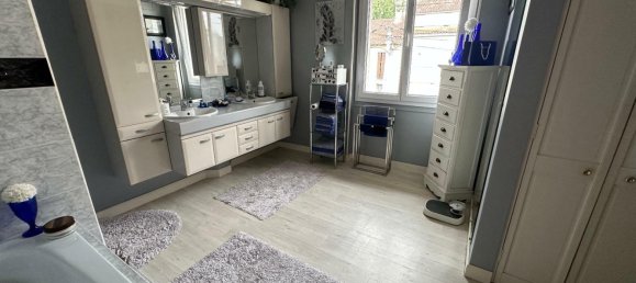 3 bedrooms House in Albi, France No. 296815 12