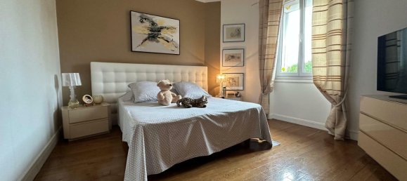 3 bedrooms House in Albi, France No. 296815 10