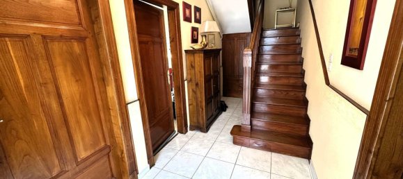 3 bedrooms House in Albi, France No. 296815 4