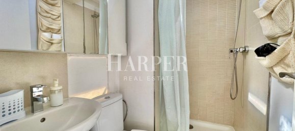 3 bedrooms Apartment in Eixample, Spain No. 190321 27