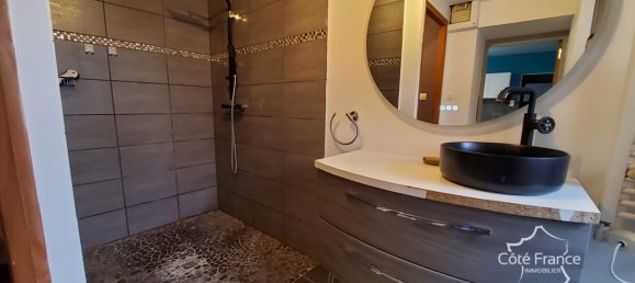 5 غرف نوم تاون هاوس في Bogny-sur-Meuse, France رقم 213573 5