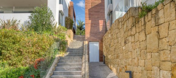 Дуплекс с 4 спальнями в Марбелья, Испания № 136754 49