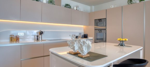 Дуплекс с 4 спальнями в Марбелья, Испания № 136754 50