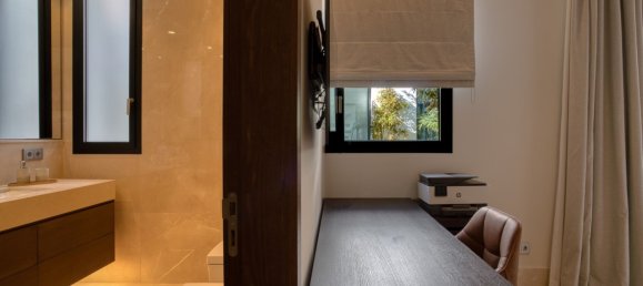 Дуплекс с 4 спальнями в Марбелья, Испания № 136754 24