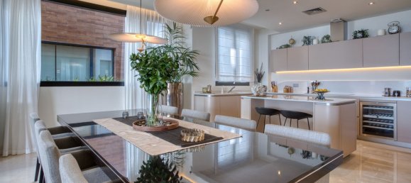 Дуплекс с 4 спальнями в Марбелья, Испания № 136754 11