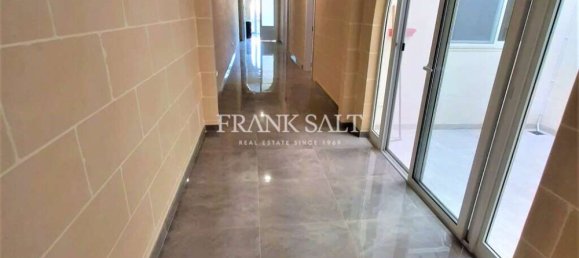 Apartamento de 3 dormitorios en Fontana, Malta No. 5861 13