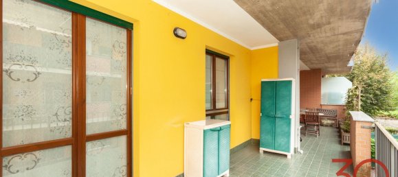 Квартира с 2 комнатами в Традате, Италия № 283231 28